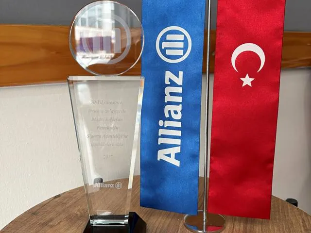2017 — 30. Yıl Onur Ödülü